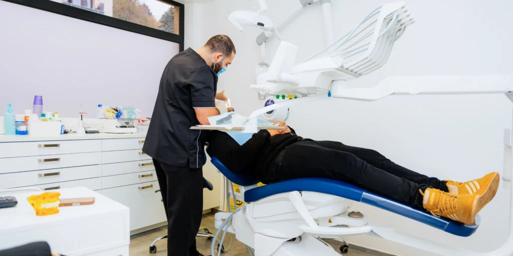 chirurgie dentaire implant Dr Hadi RASLAN Chirurgiens-dentistes à Meulan-en-Yvelines